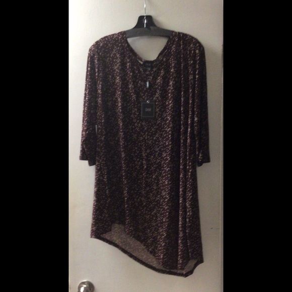 🌟 Plus 3/4 Sleeve Asymmetric Tunic - Picture 1 of 5